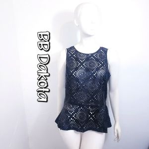 BB Dakota Cut-Out Top